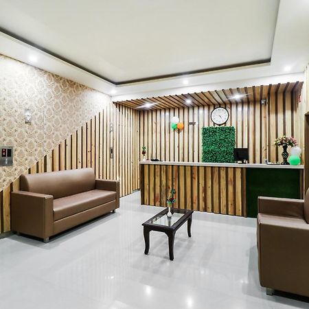 Hotel Grand 81 Faridabad Ngoại thất bức ảnh