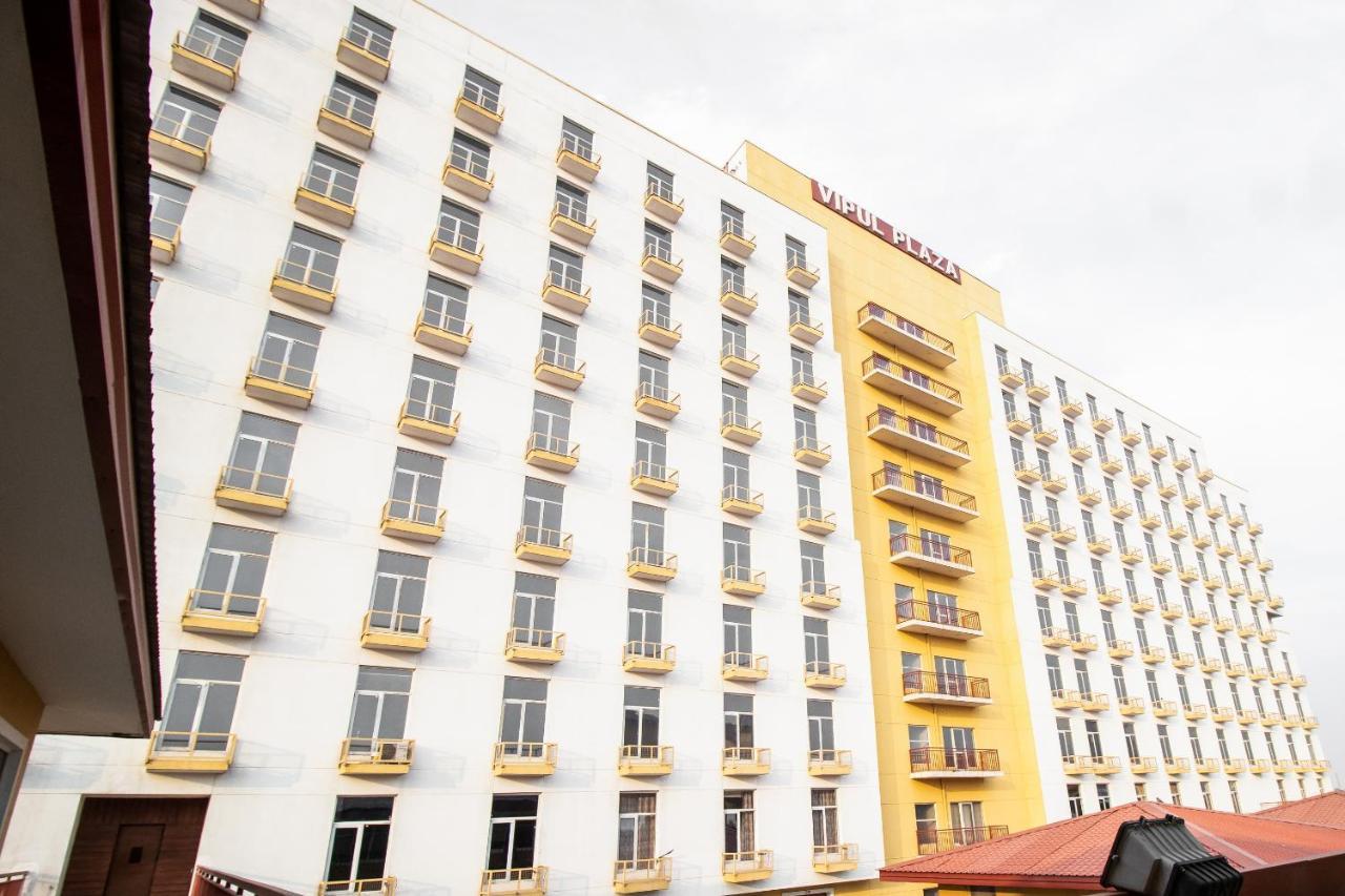 Hotel Grand 81 Faridabad Ngoại thất bức ảnh