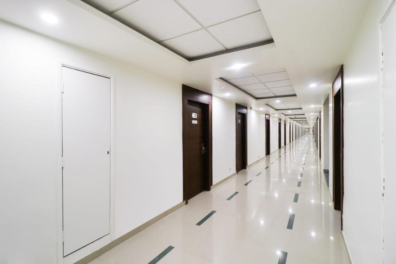 Hotel Grand 81 Faridabad Ngoại thất bức ảnh